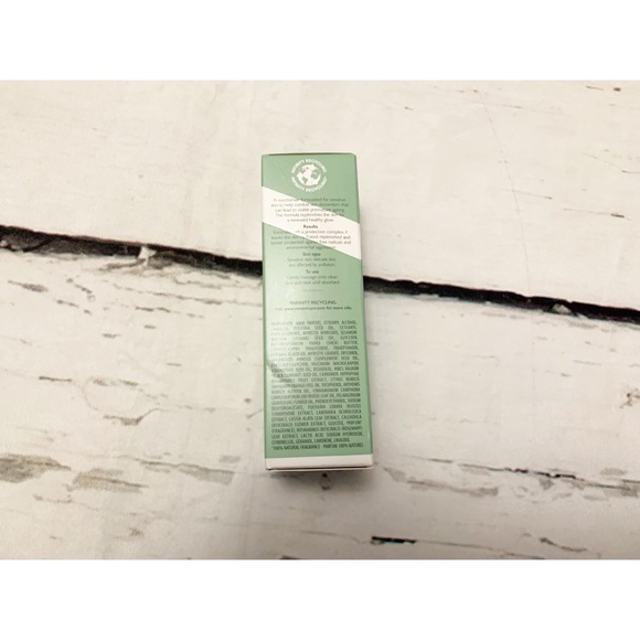 REN Clean Skincare Evercalm - Picture 3 of 7